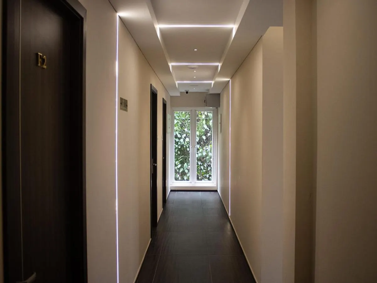The Runway Hotel Kochi 3*,